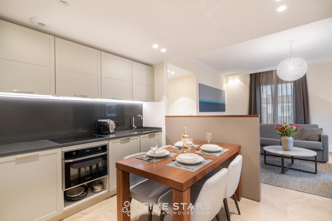 Villa Artemys - Five Stars Holiday House 쎙-쟝-꺞-페하 외부 사진