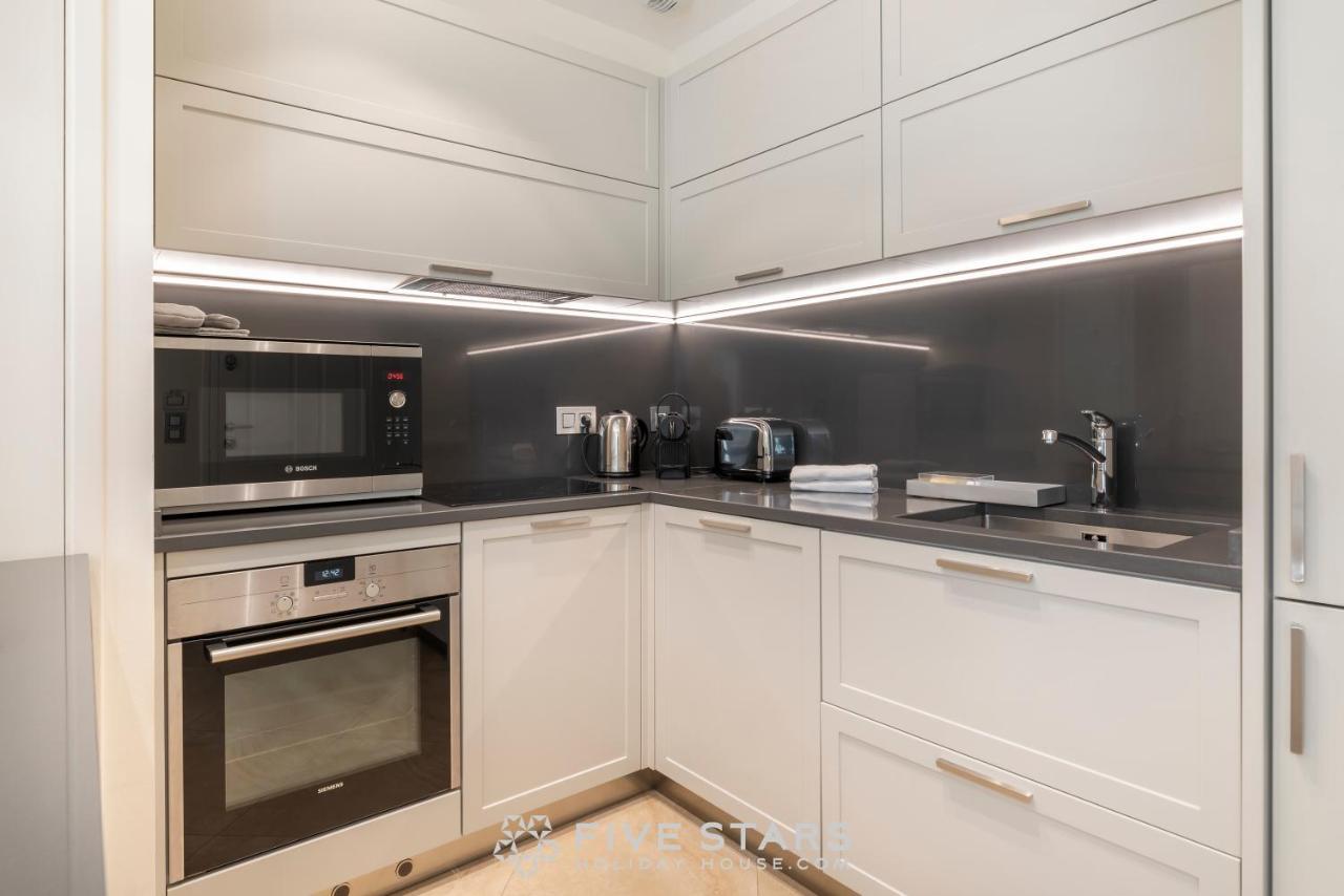 Villa Artemys - Five Stars Holiday House 쎙-쟝-꺞-페하 외부 사진