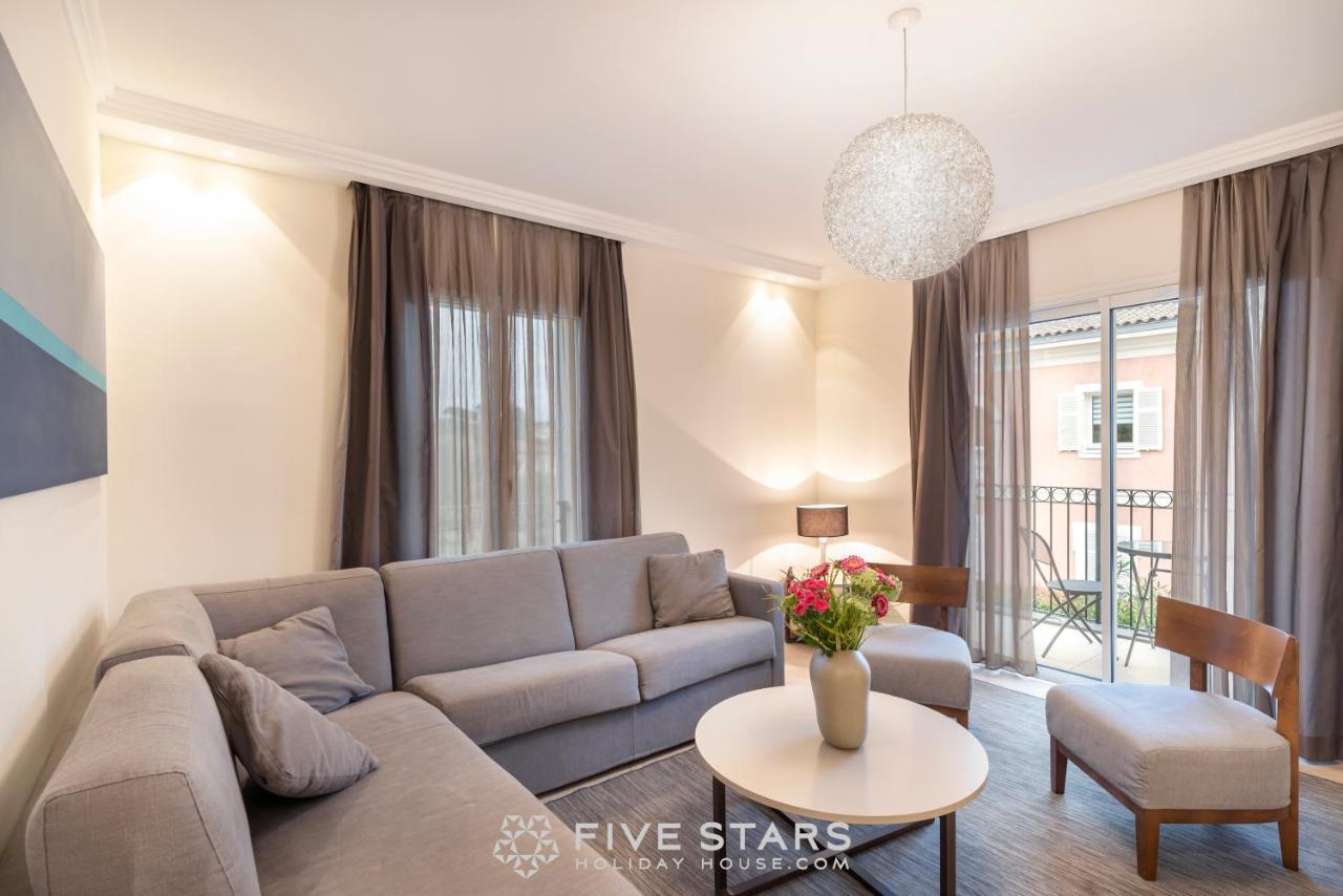 Villa Artemys - Five Stars Holiday House 쎙-쟝-꺞-페하 외부 사진