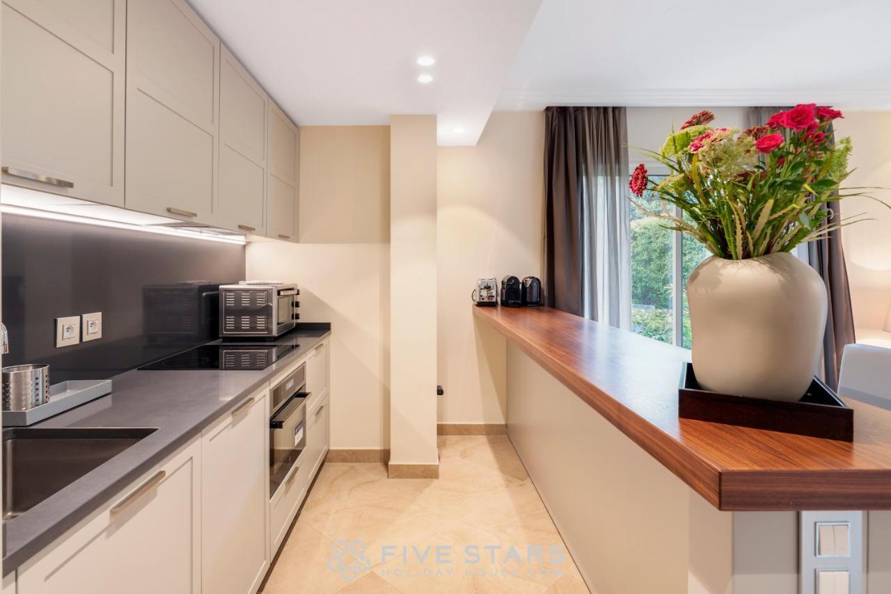 Villa Artemys - Five Stars Holiday House 쎙-쟝-꺞-페하 외부 사진
