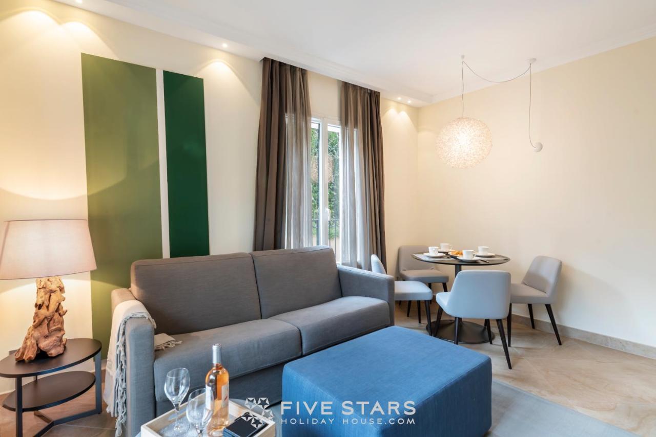 Villa Artemys - Five Stars Holiday House 쎙-쟝-꺞-페하 외부 사진